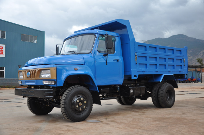 女人张开腿让男人添