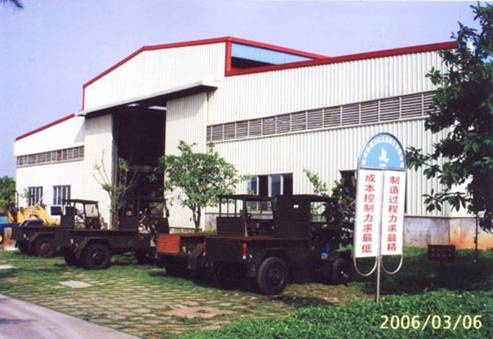 女人张开腿让男人添